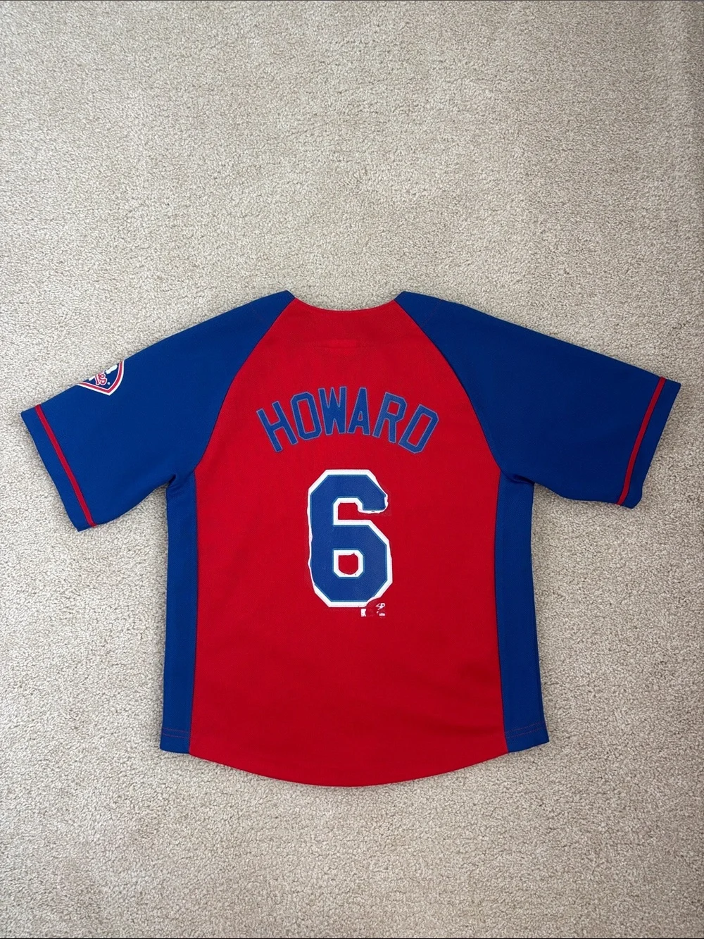 Genuine Merchandise Philadelphia Phillies Ryan Howard #6 youth jersey, size 8